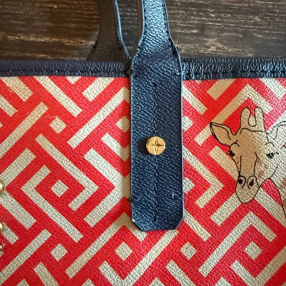 C Wonder Geometric Giraffe Tote Bag